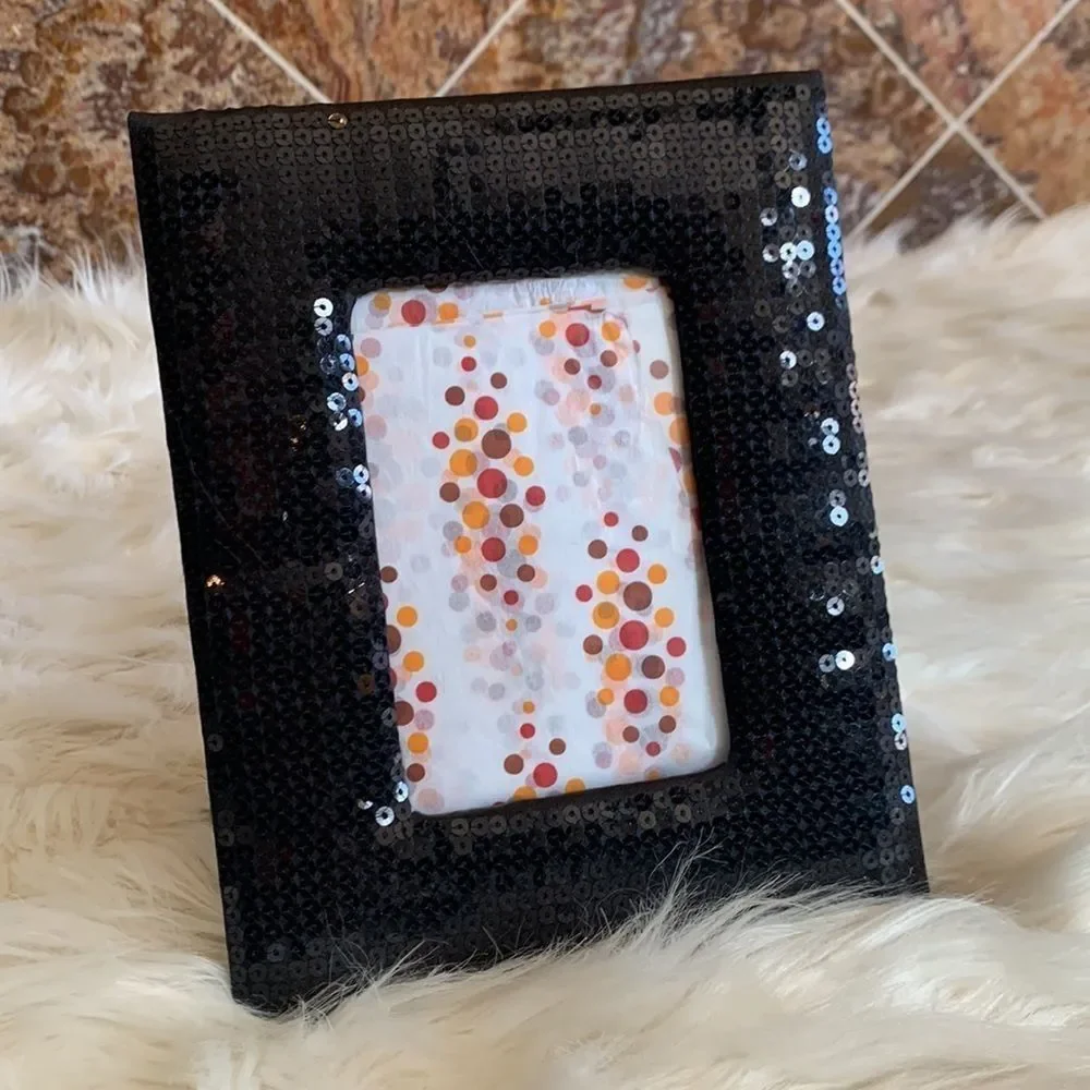 Black Cushioned Sequined Tabletop Picture Frame EUC
